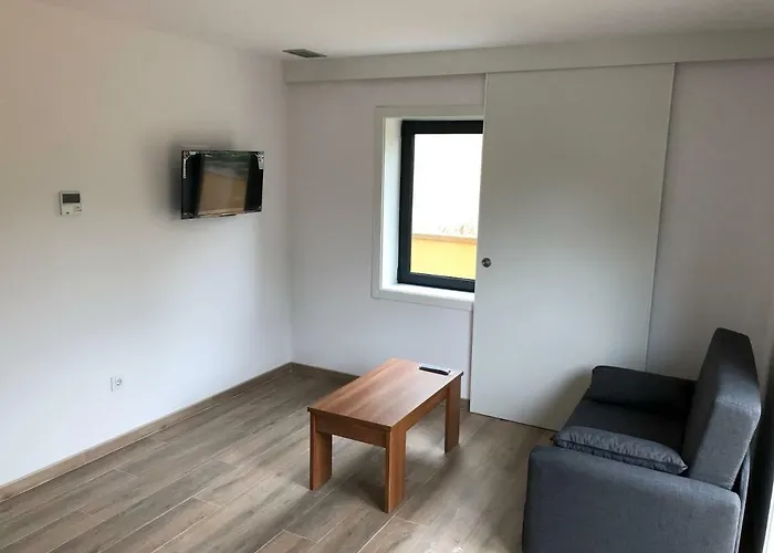 Compostela Apartman Lobios